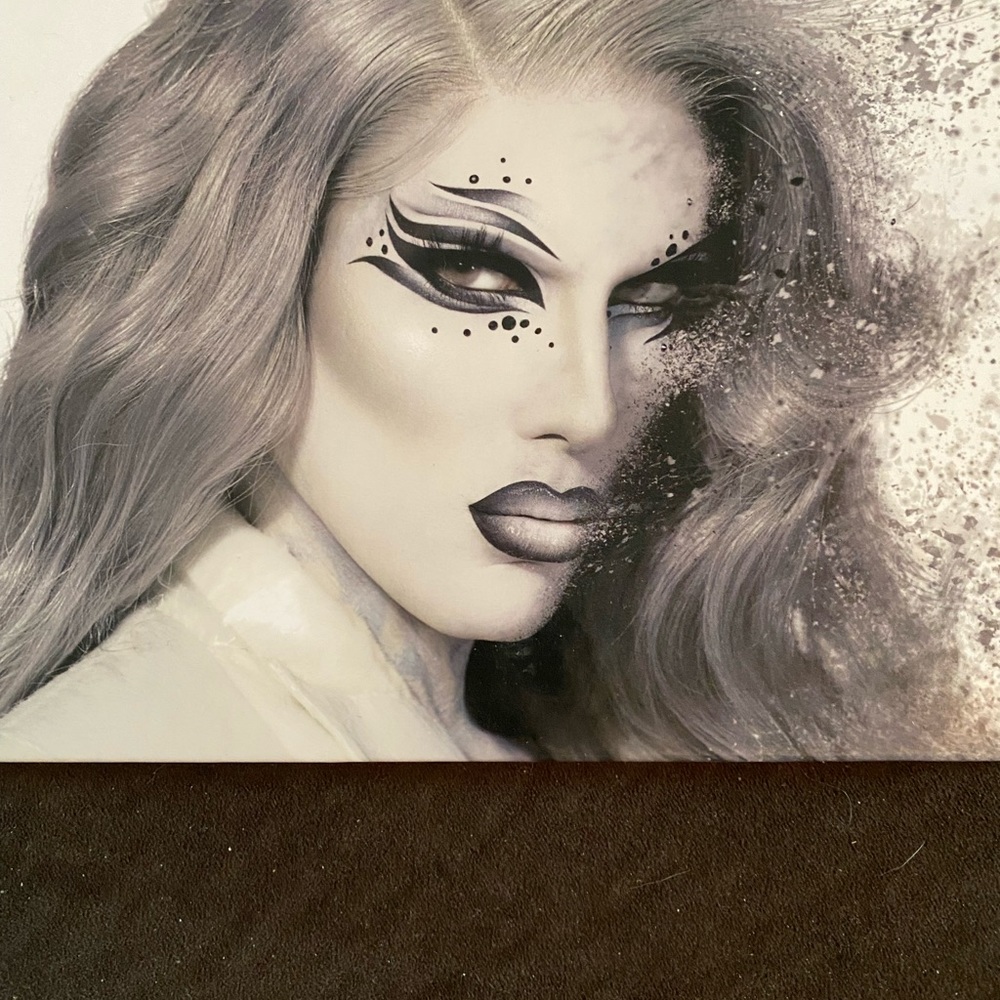 Swatched Cremated Jeffree Star Pallet